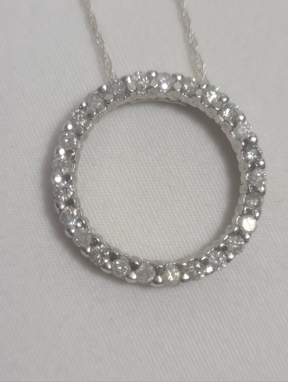 Diamond Round Cut 925 Sterling Silver Circle of Life Chain Pendant Necklace